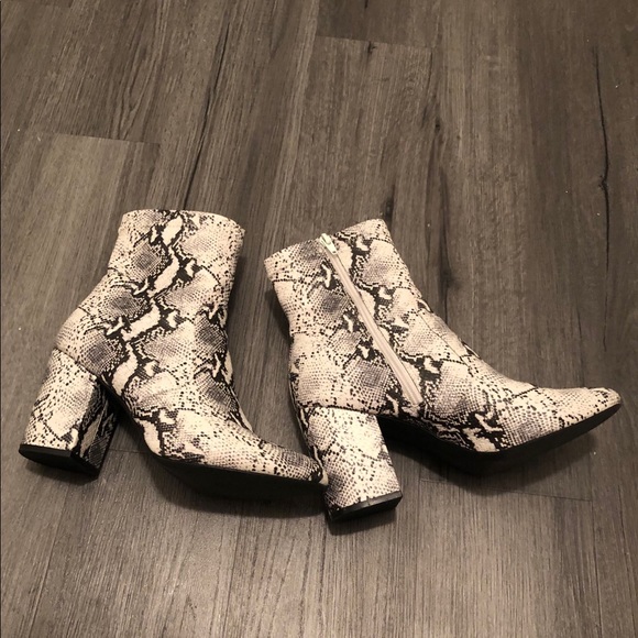 SOLD Madden Girl Snakeskin Booties - Picture 4 of 16